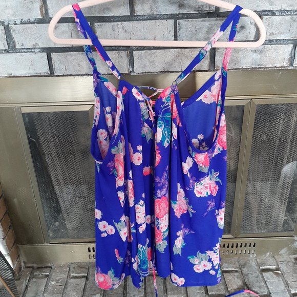 Bright Floral Tank Top - Picture 4 of 4